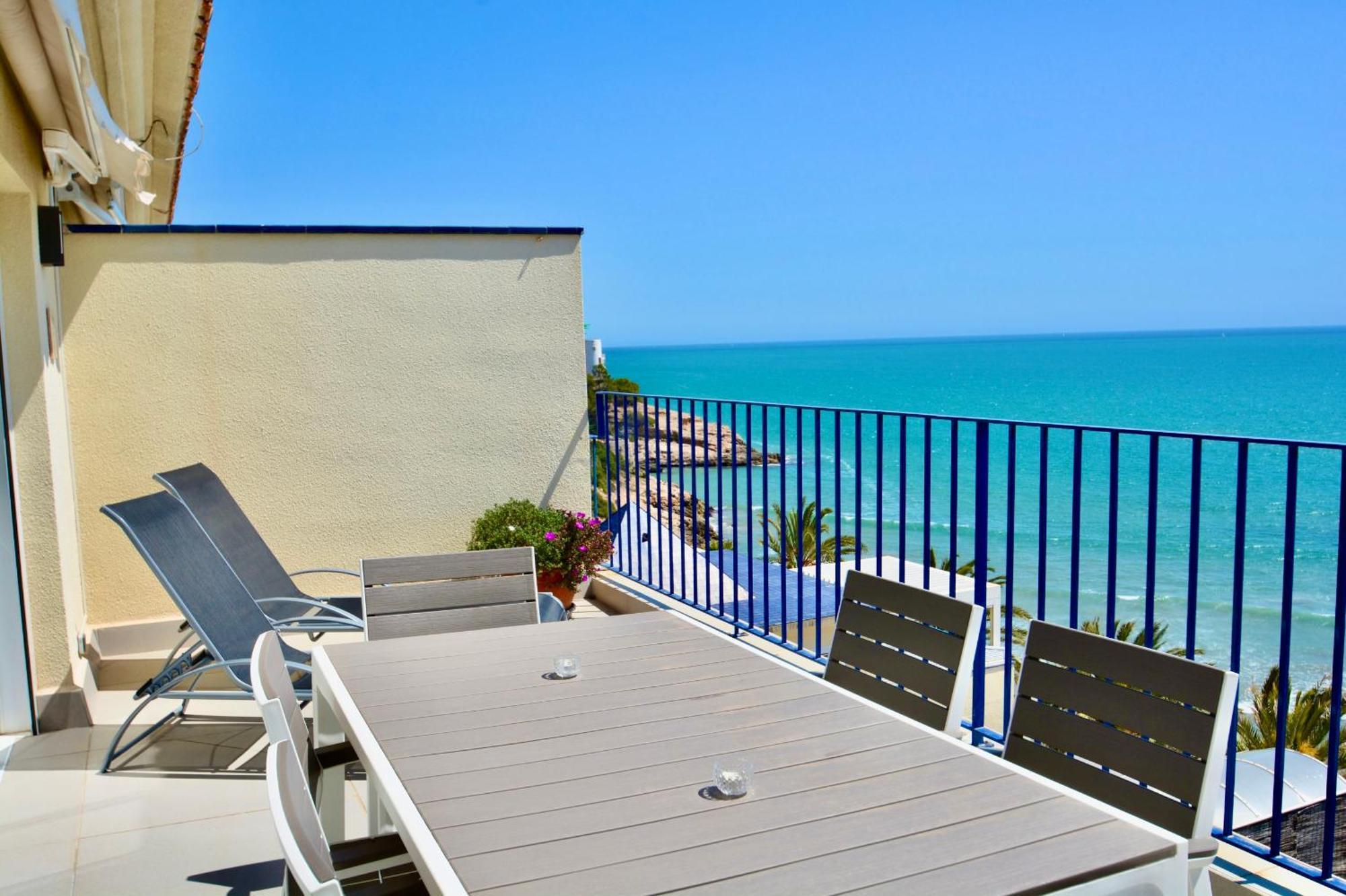 Marina Duplex By Hello Homes Sitges Extérieur photo